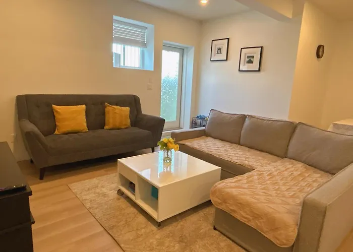 Sunflower Brandnew Cozy Suite